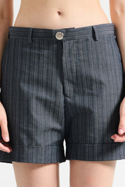 SHORTS RAILY