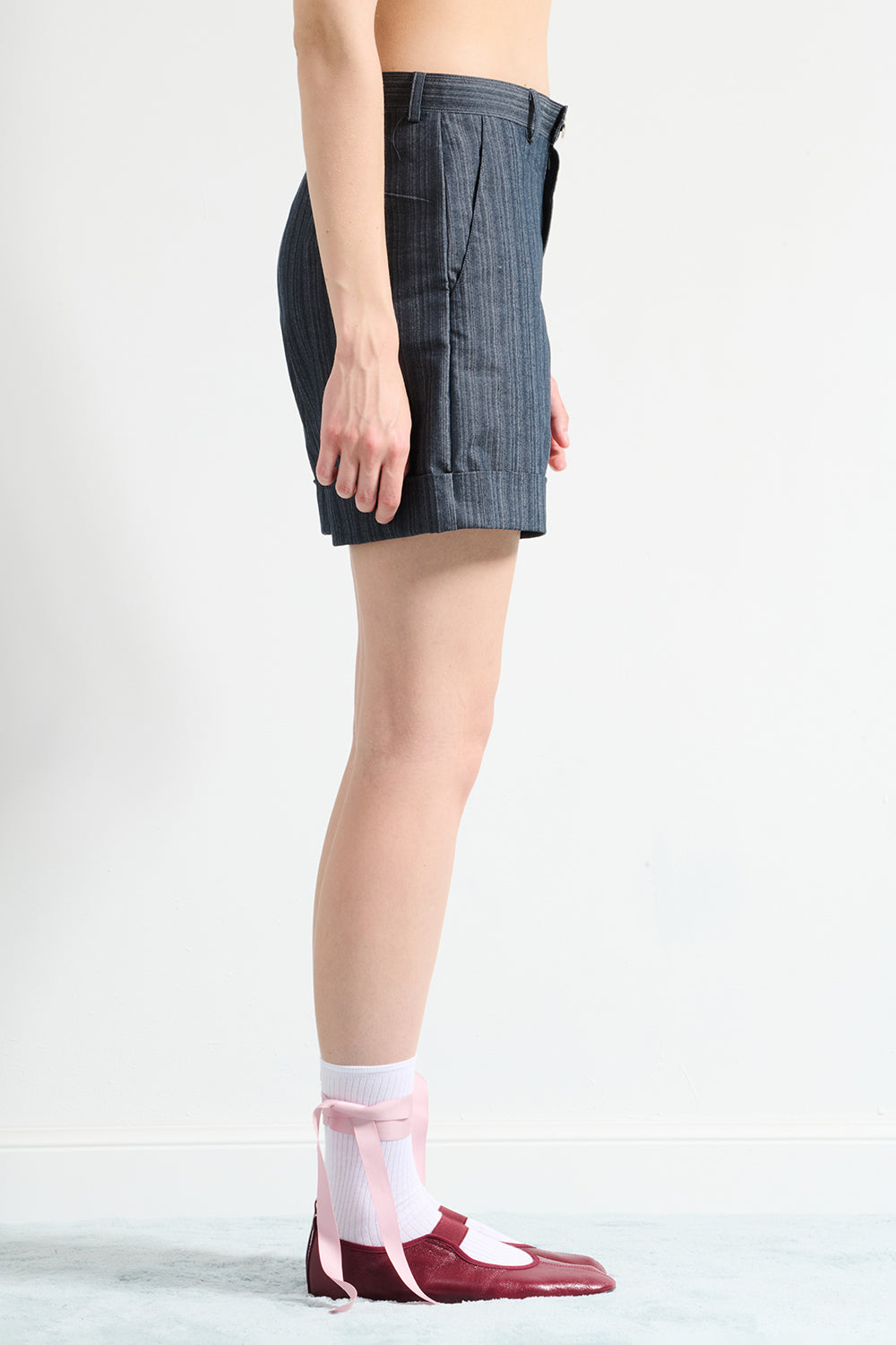 SHORTS RAILY