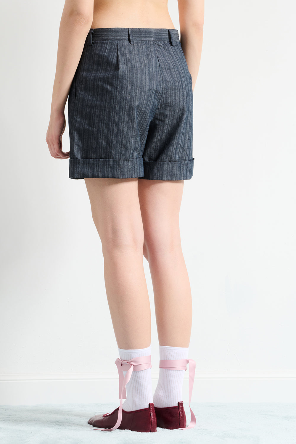 SHORTS RAILY